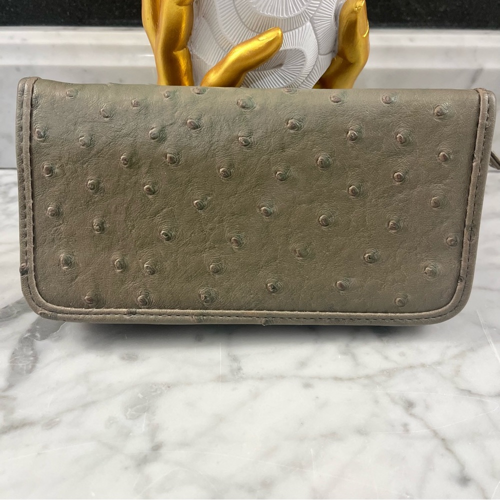 Faux Ostrich Leather Wallet Sage Green Snap Close with Plenty of Storage NWOT
